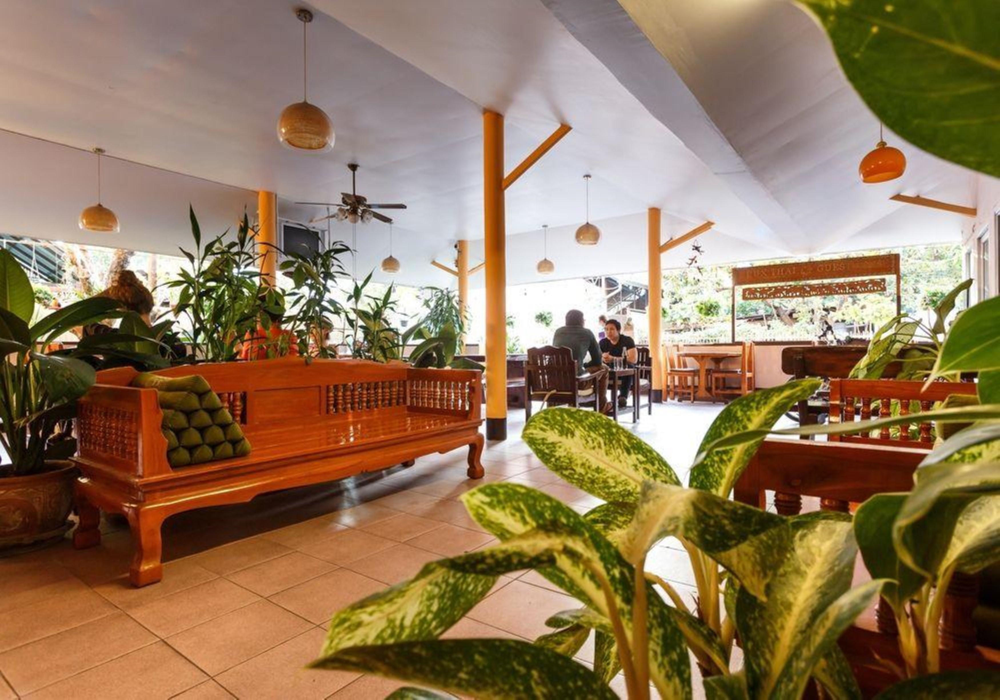 Luck Thai Hotel Chiang Mai Exterior photo