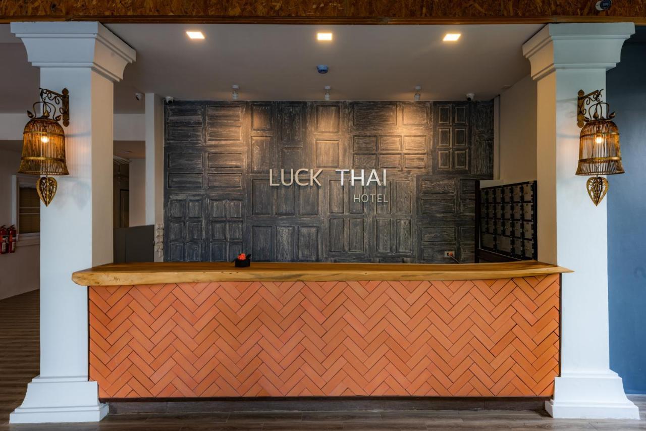 Luck Thai Hotel Chiang Mai Exterior photo